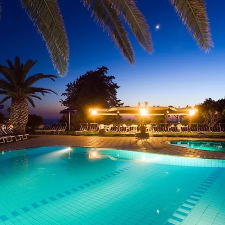 Ξενοδοχείο Ideal 3*