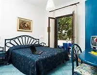 Ideal Ξενοδοχείο 3*