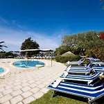 Hotel Ideal 3*